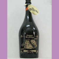 オリジナル彫刻ラベルワイン